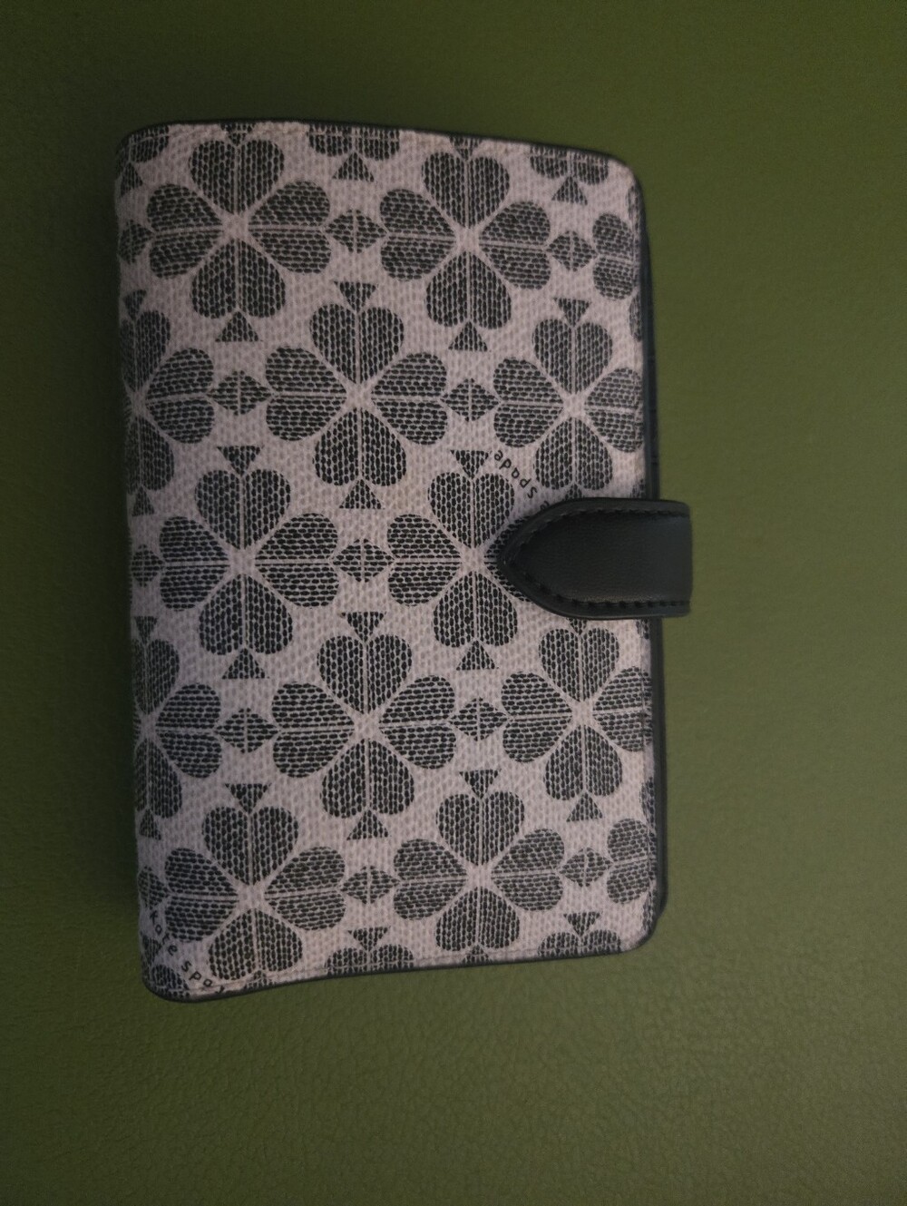 Kate Spade Wallet - Picture 2 of 4